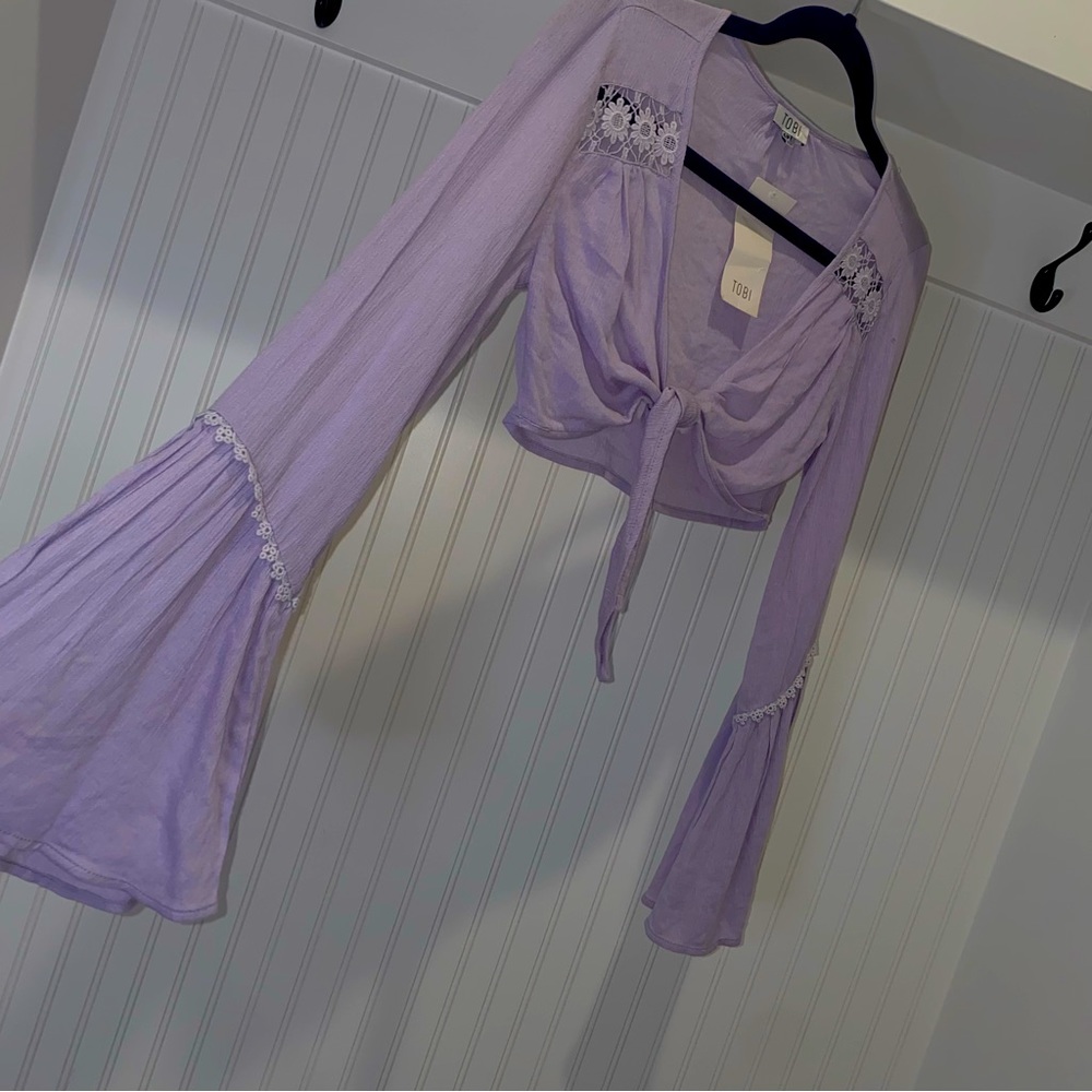 Small Tobi Split Bell Sleeve Tie Waist Top